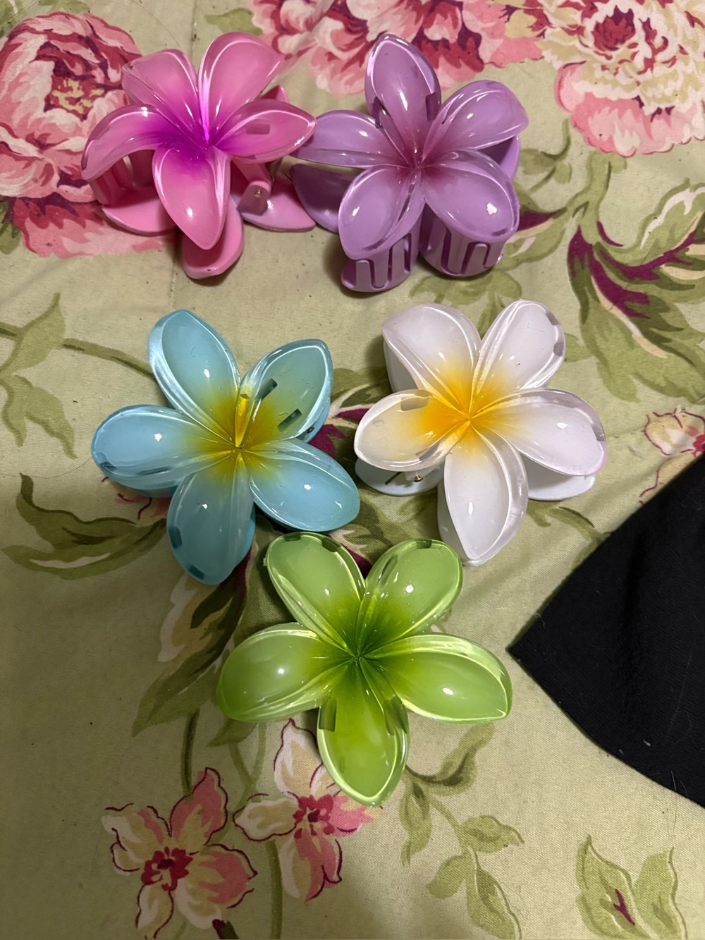 Assorted Floral Claw Hair Clips - Pink, Purple, Blue, White, Green